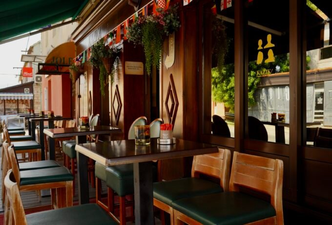 Irish Pub Kazika, Trilj, Best places to go out in Dalmatia, Croatia