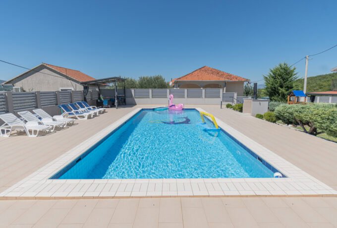 Villa Ana Jabuka, Best accommodation in Dalmatia, Croatia