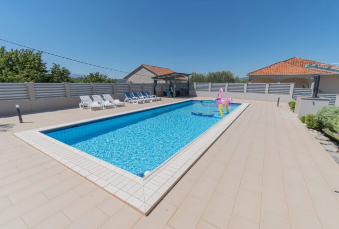 Villa Ana Jabuka, Best accommodation in Dalmatia, Croatia