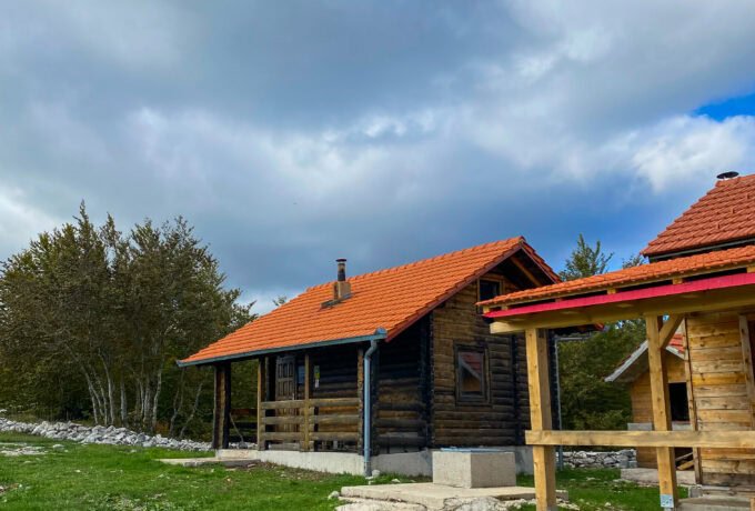 Kamešnica Mountain, Planina Kamešnica