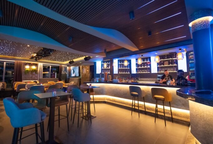 Kavana Carpe Diem, Best places to go out in Split, Croatia