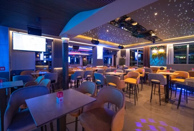 Kavana Carpe Diem, Best places to go out in Split, Croatia