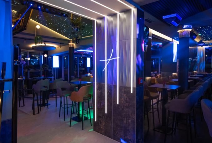 Kavana Carpe Diem, Best places to go out in Split, Croatia