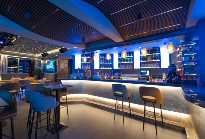 Kavana Carpe Diem, Best places to go out in Split, Croatia