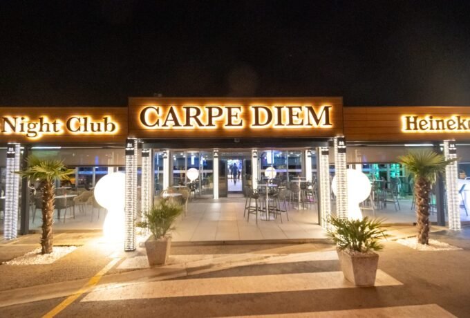 Kavana Carpe Diem, Best places to go out in Split, Croatia