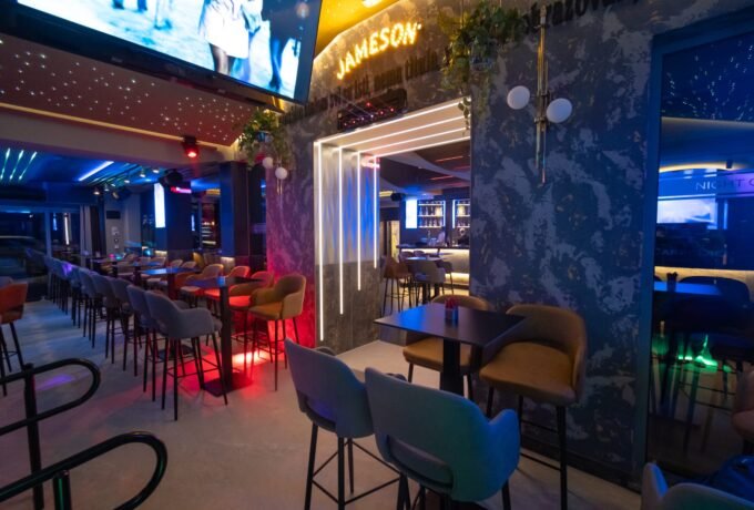 Kavana Carpe Diem, Best places to go out in Split, Croatia