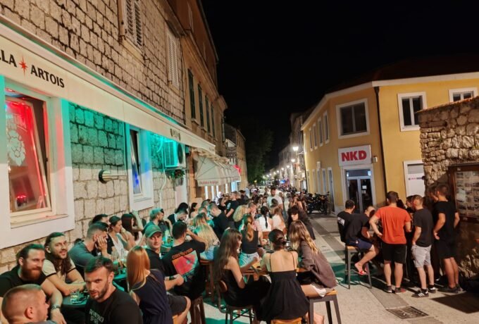 White Lion Pub, Best places to go out in Dalmatia, Croatia