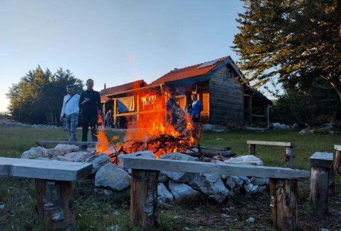 Night hiking and meteor shower, Suze Svetog Lovre, Best events in Croatia
